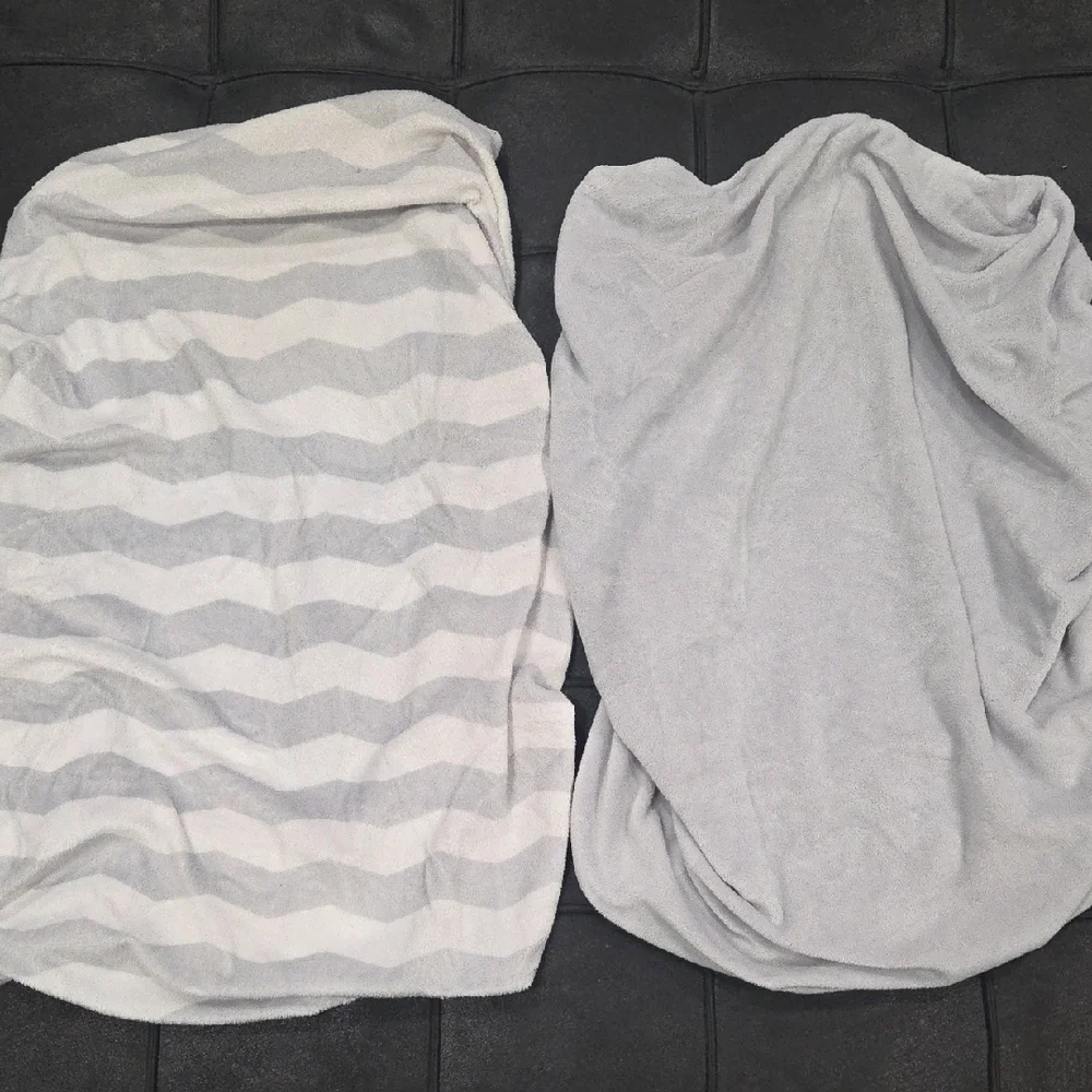 BabiesRUs Gray and White Changing Pad Covers